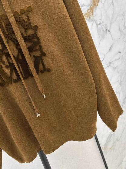 Max 25fw hooded sweater