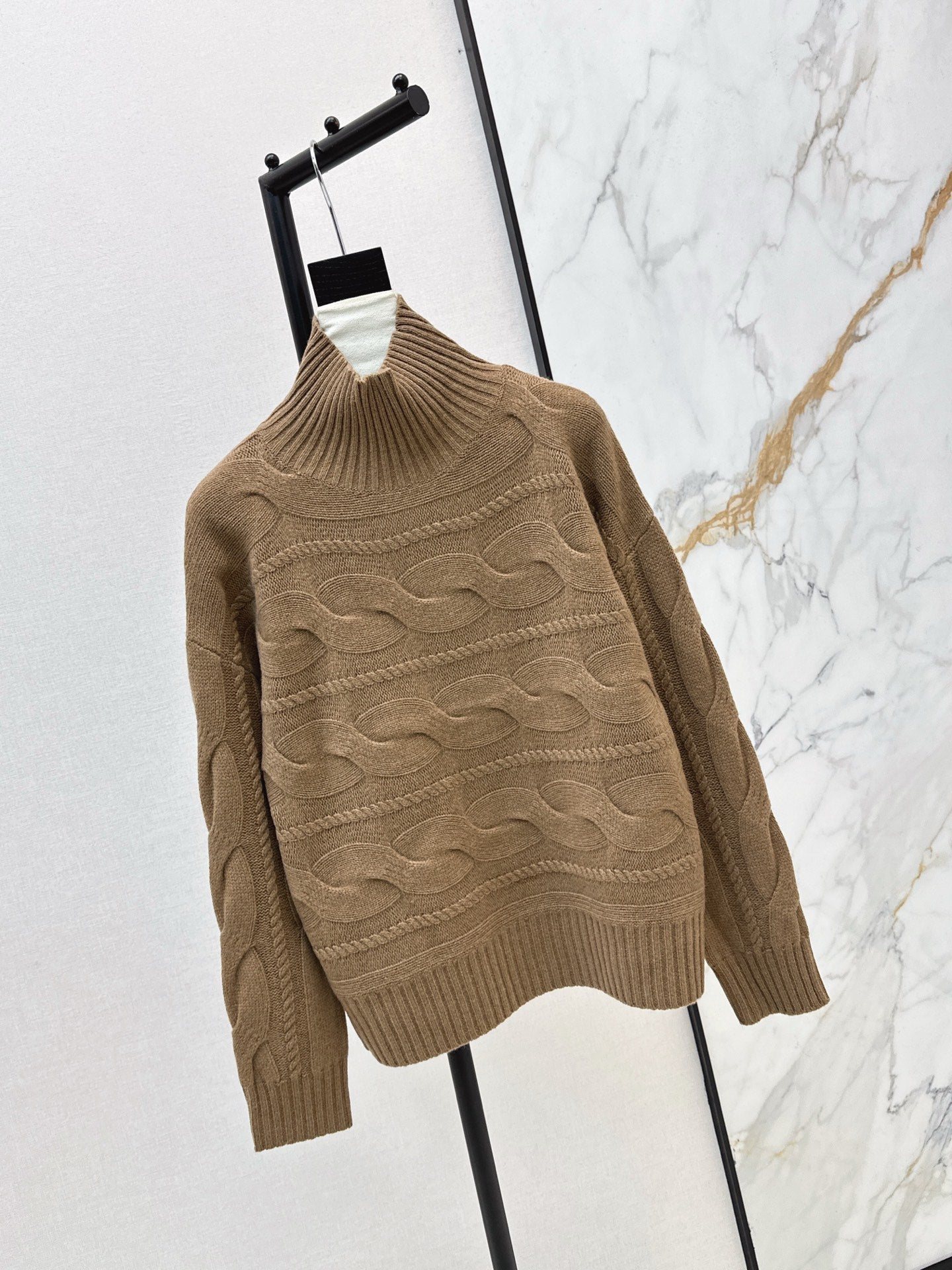 Max 25fw cable knit sweater