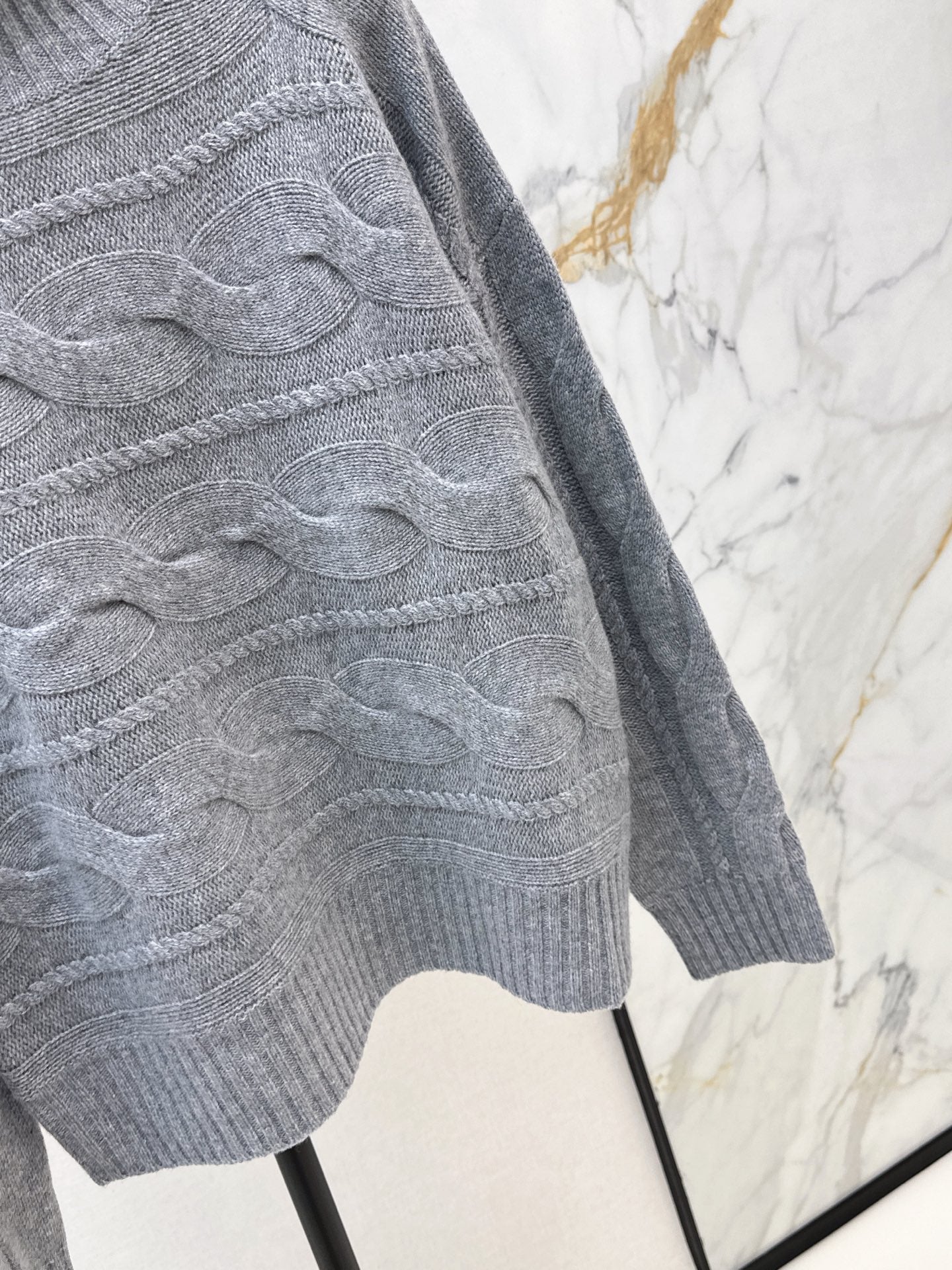 Max 25fw cable knit sweater