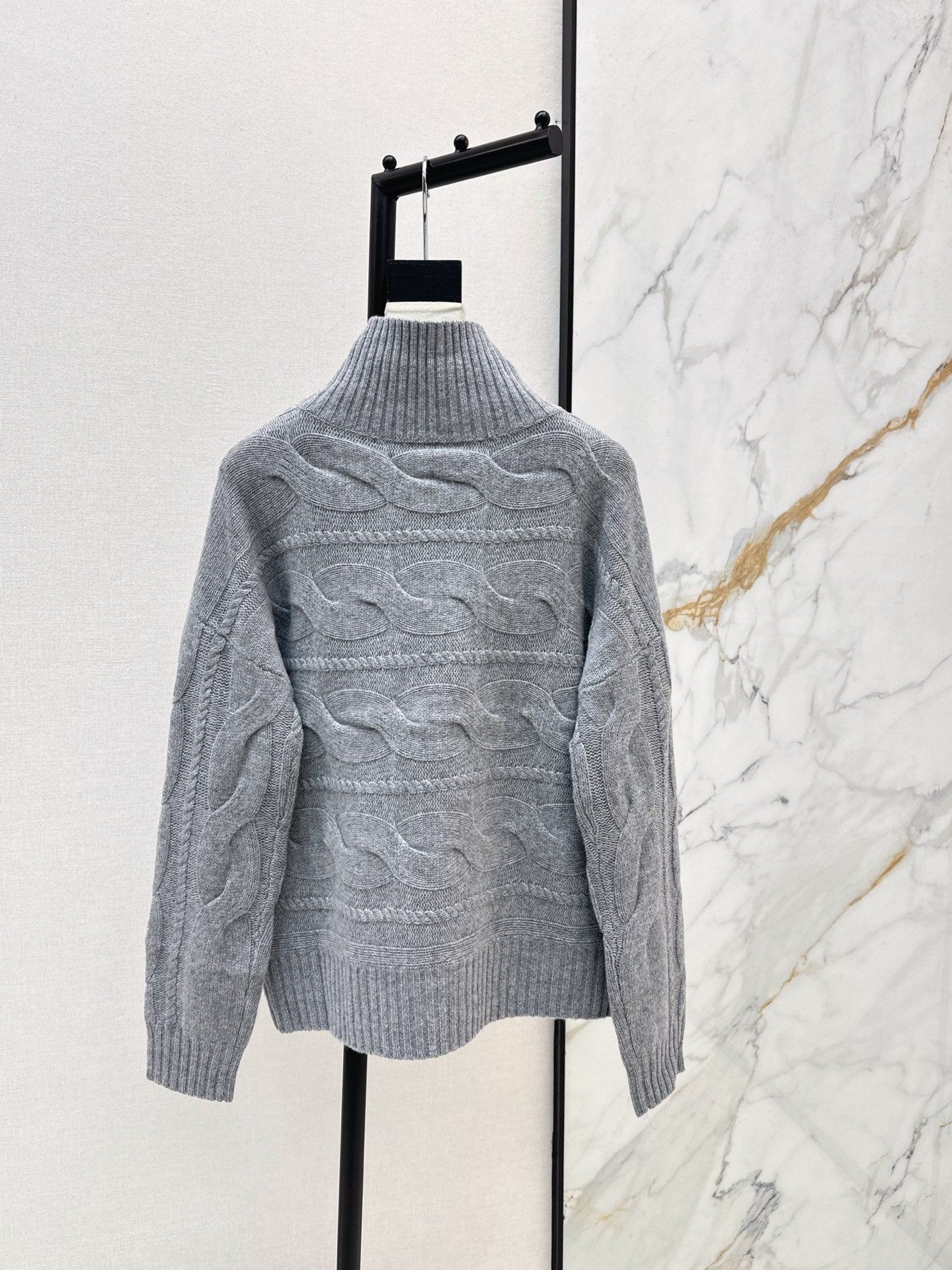 Max 25fw cable knit sweater