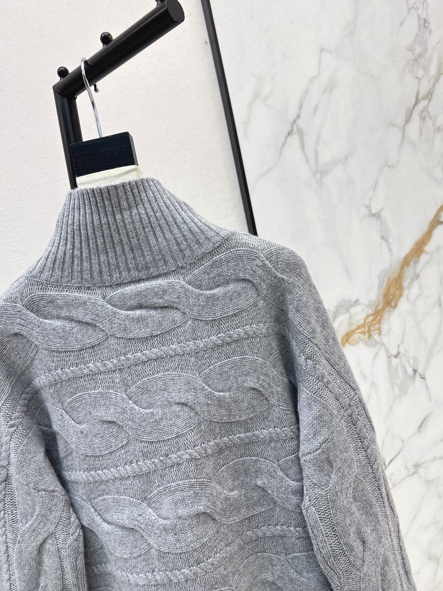 Max 25fw cable knit sweater