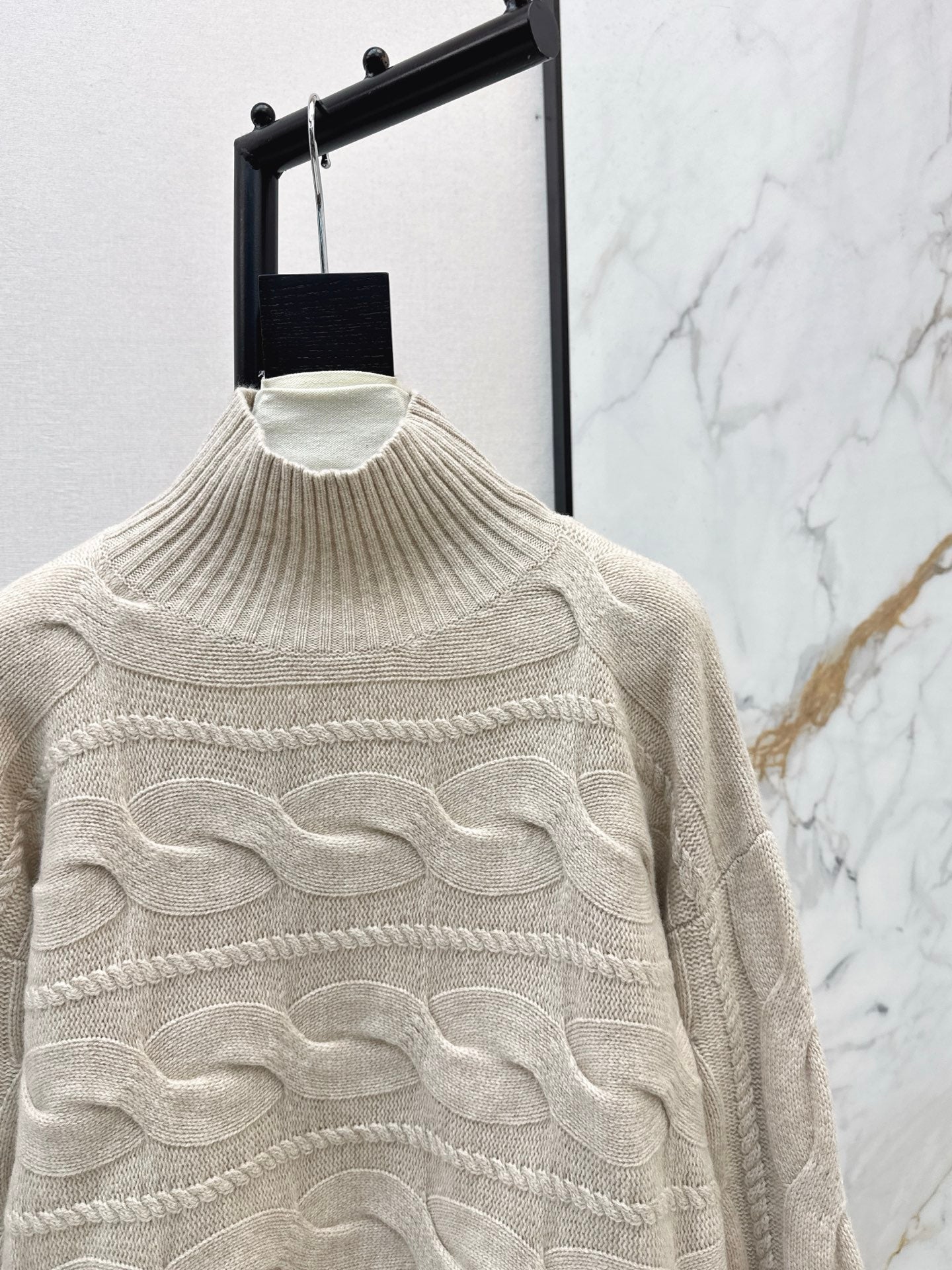 Max 25fw cable knit sweater