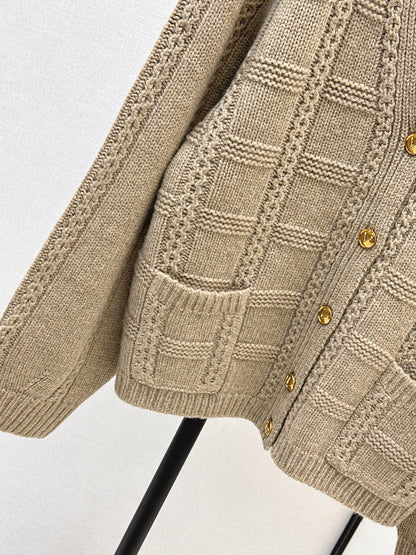 Valen 25fw v-neck cardigan