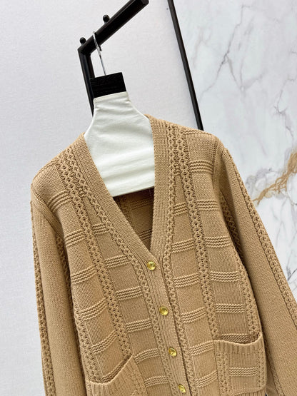 Valen 25fw v-neck cardigan