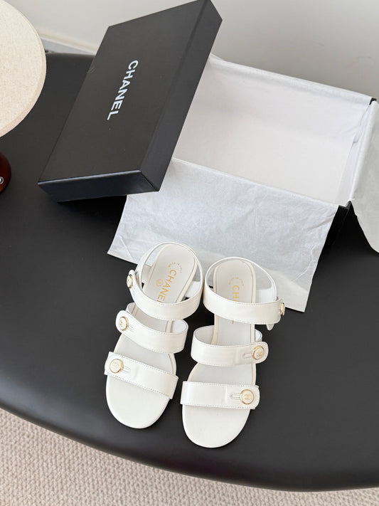 Chan 26ss sandals