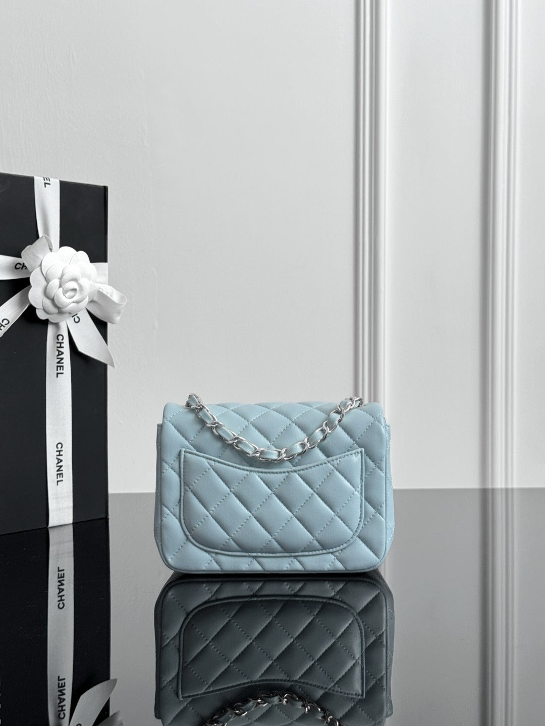 Chan cf17 chain shoulder bag