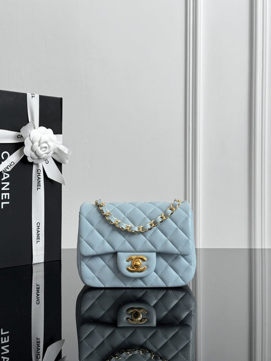 Chan cf17 chain shoulder bag