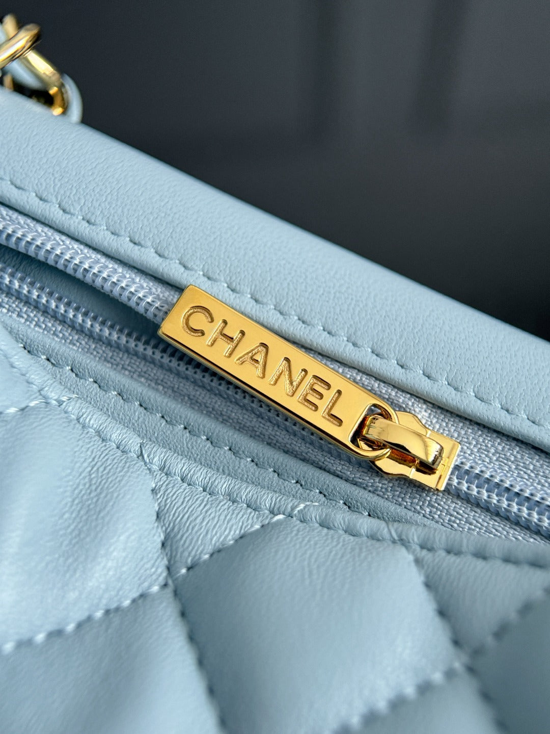 Chan cf17 chain shoulder bag