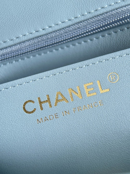 Chan cf17 chain shoulder bag