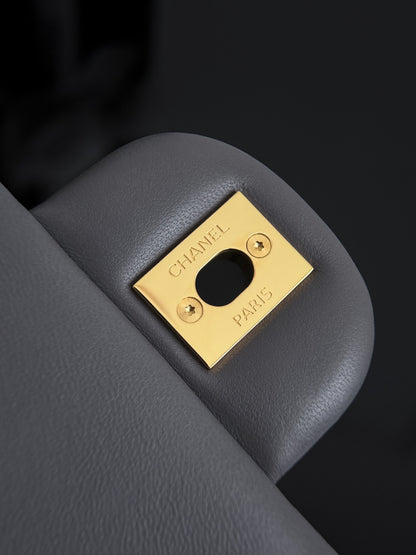 Chan cf20 chain shoulder bag