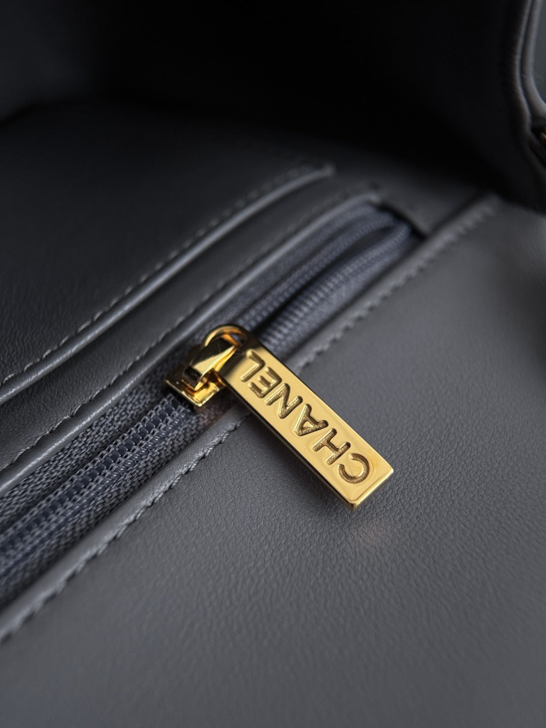 Chan cf20 chain shoulder bag