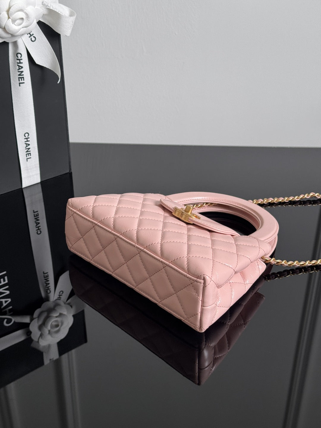 Chan 23 kelly chain bag