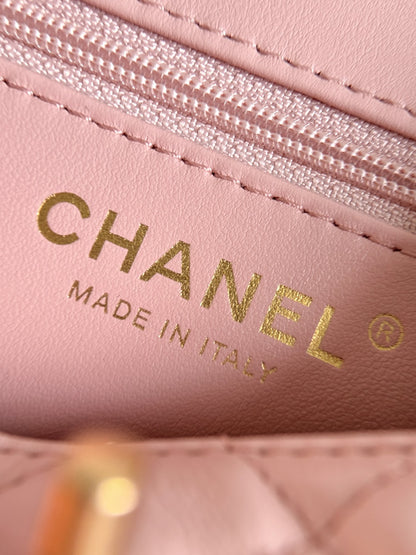 Chan 23 kelly chain bag