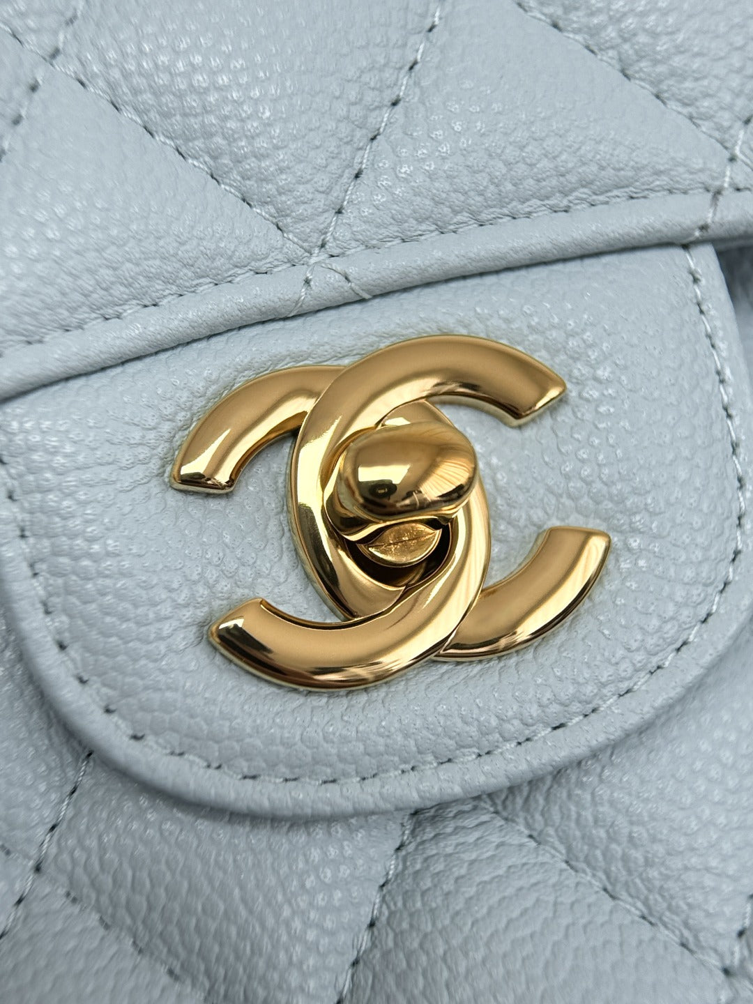 Chan cf23 chain shoulder bag