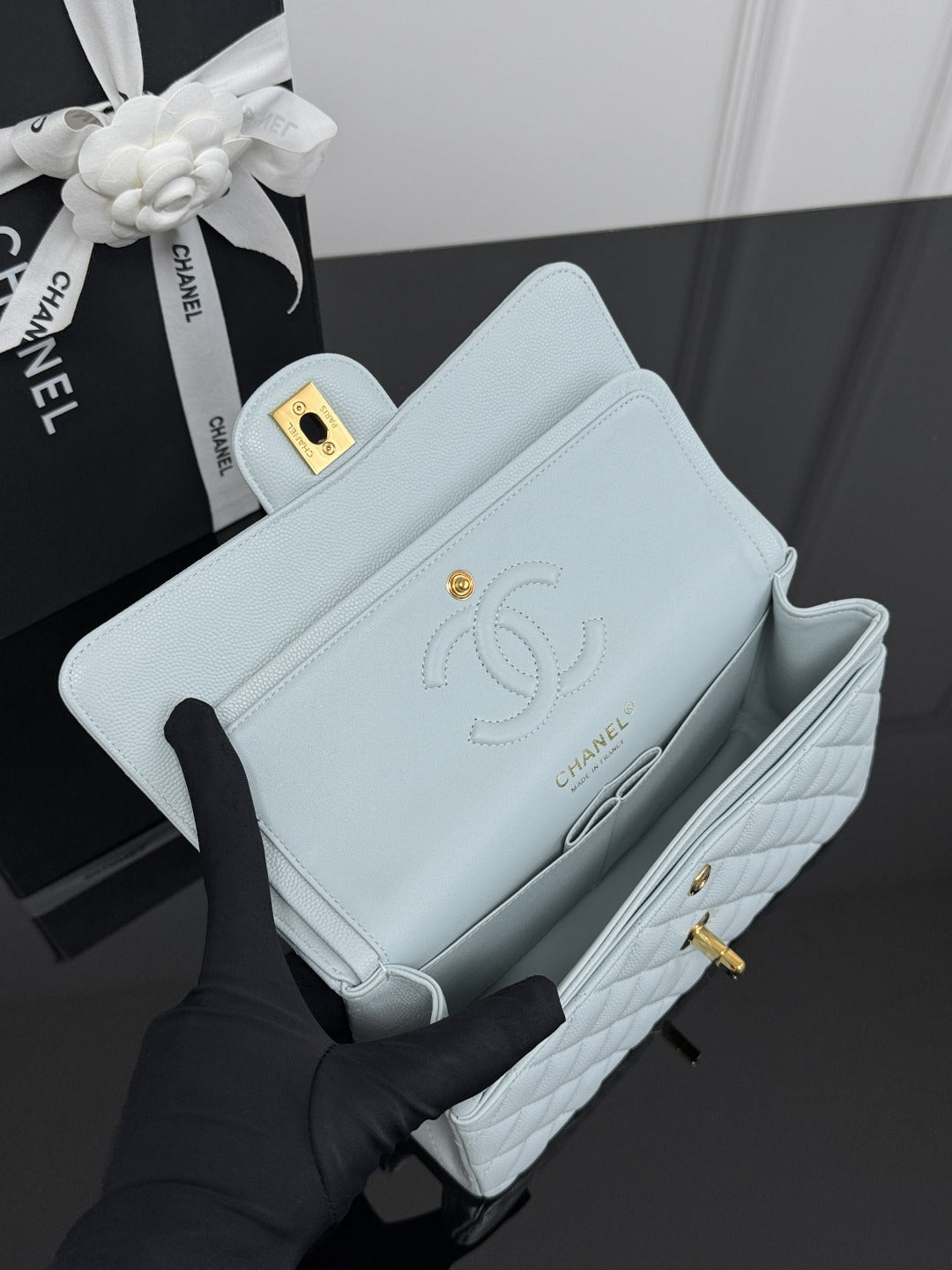 Chan cf23 chain shoulder bag