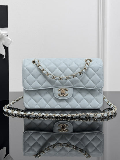 Chan cf23 chain shoulder bag