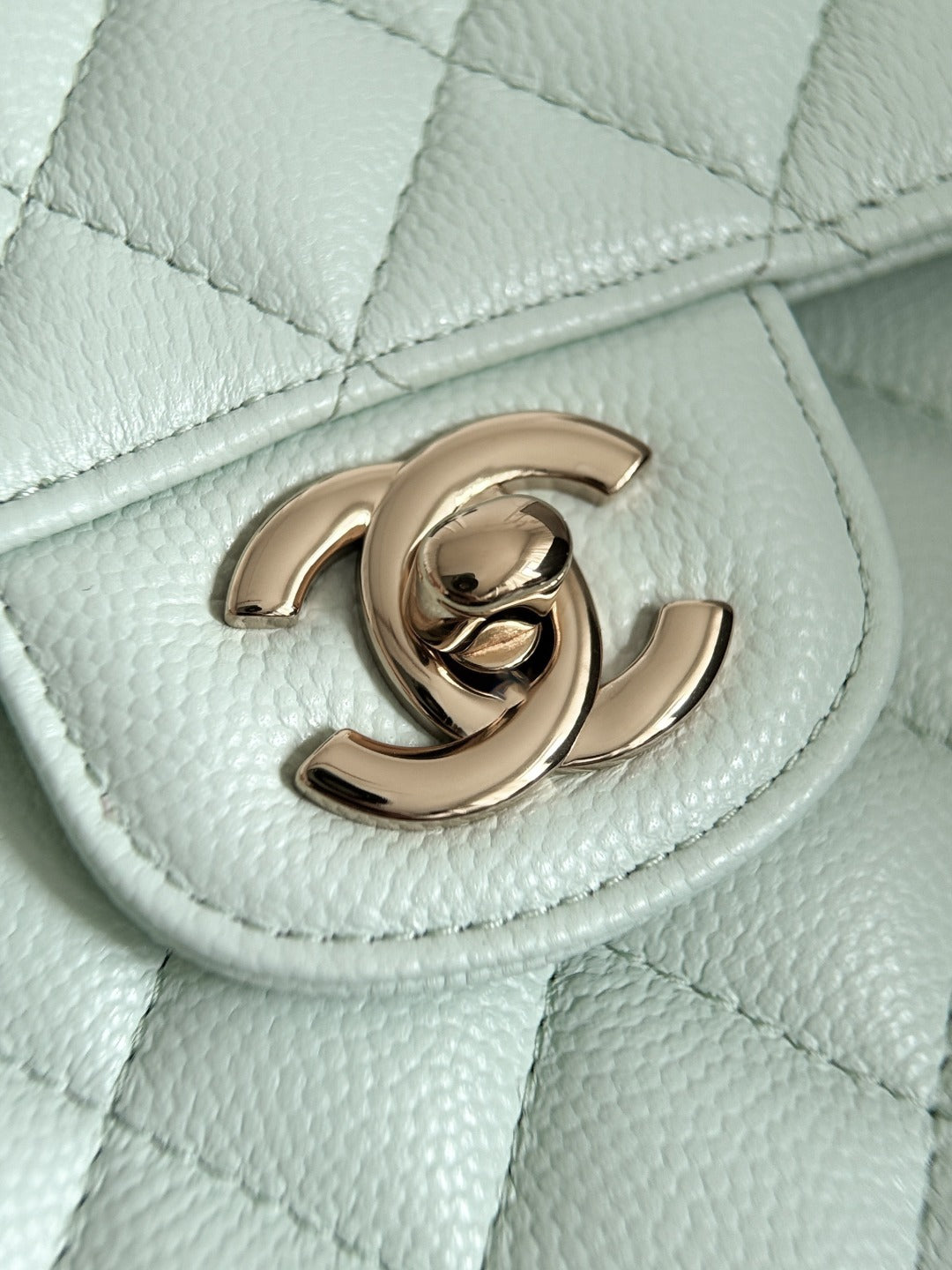 Chan cf23 chain shoulder bag