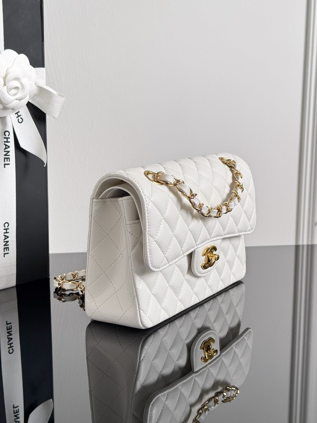 Chan cf23 chain shoulder bag