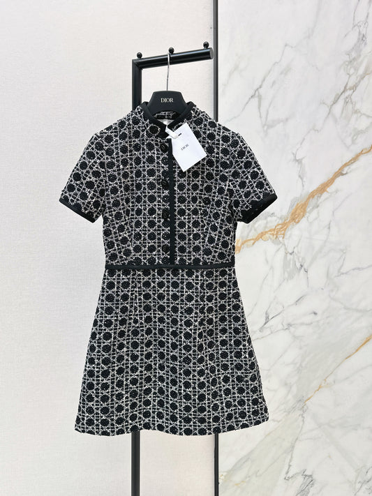 CD 26ss woven tweed dress