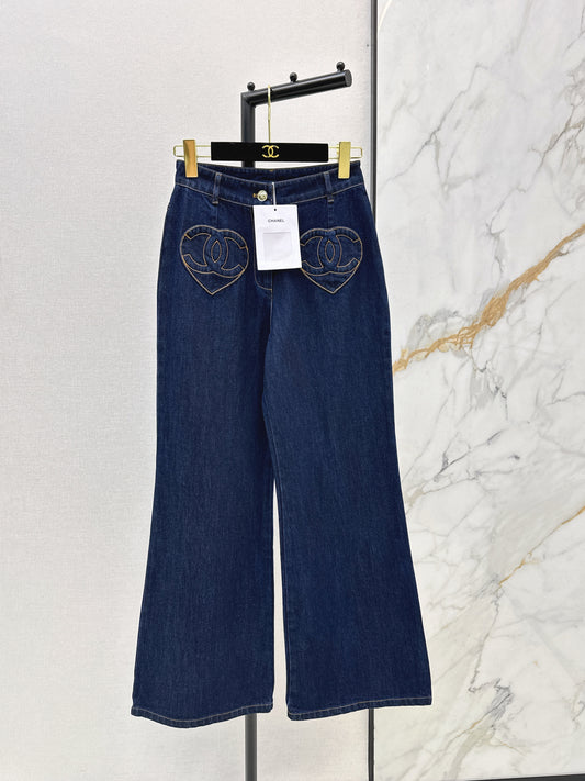 Chan 26ss heart flared jeans