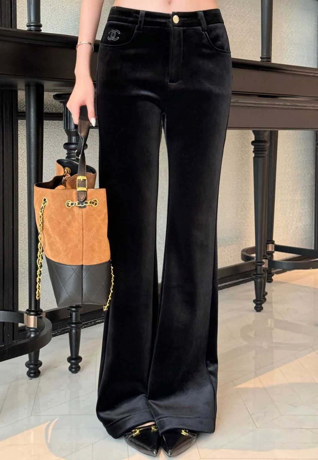 Chan 25fw velvet flared pants