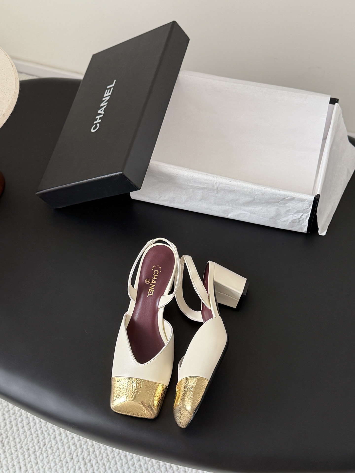 Chan two-tone slingback pumps