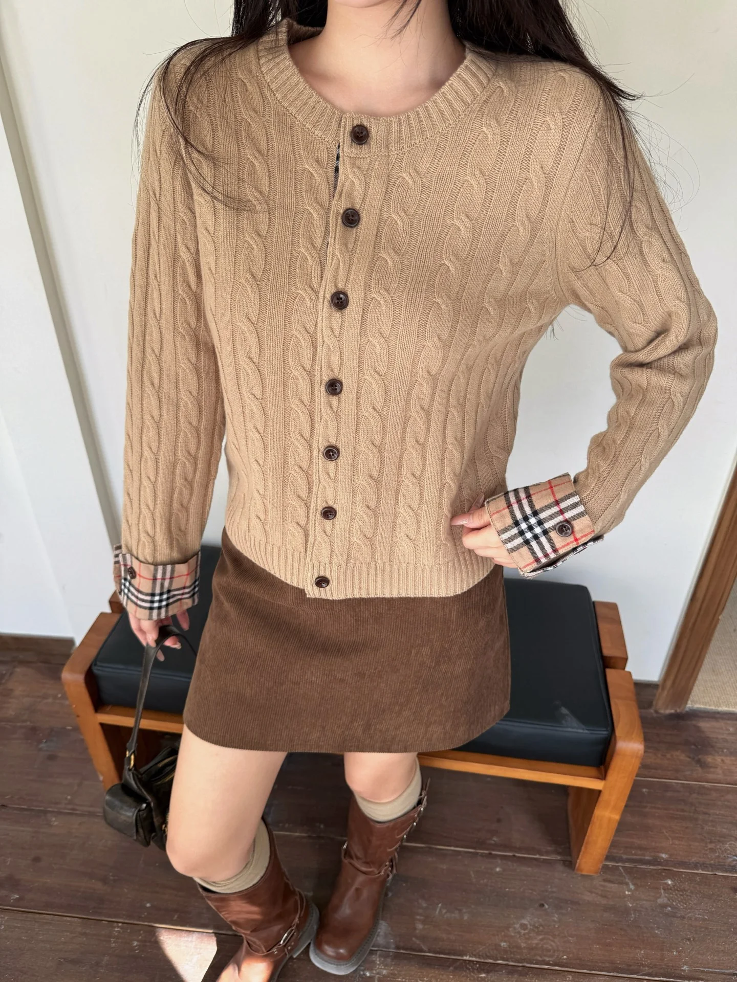 Burb 25fw knit cardigan