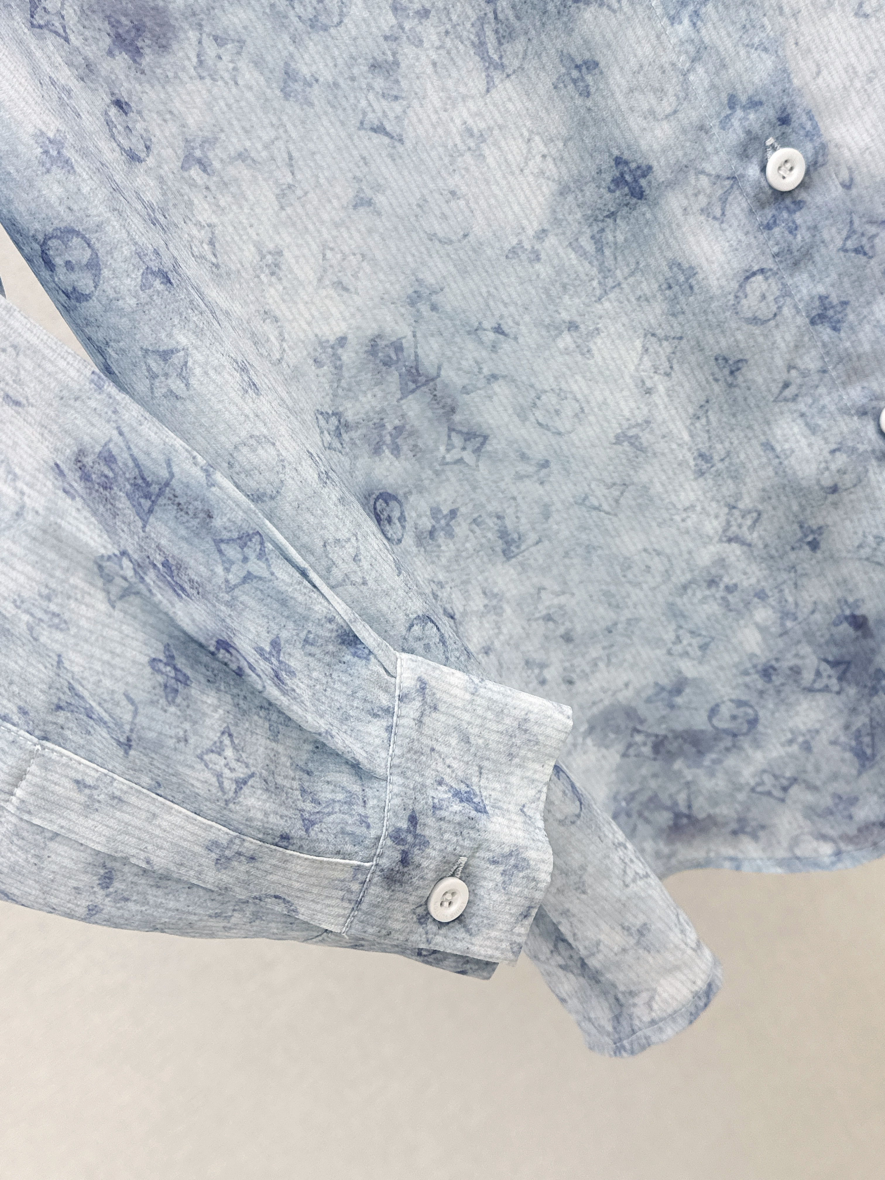 Loui 26ss gradient print shirt