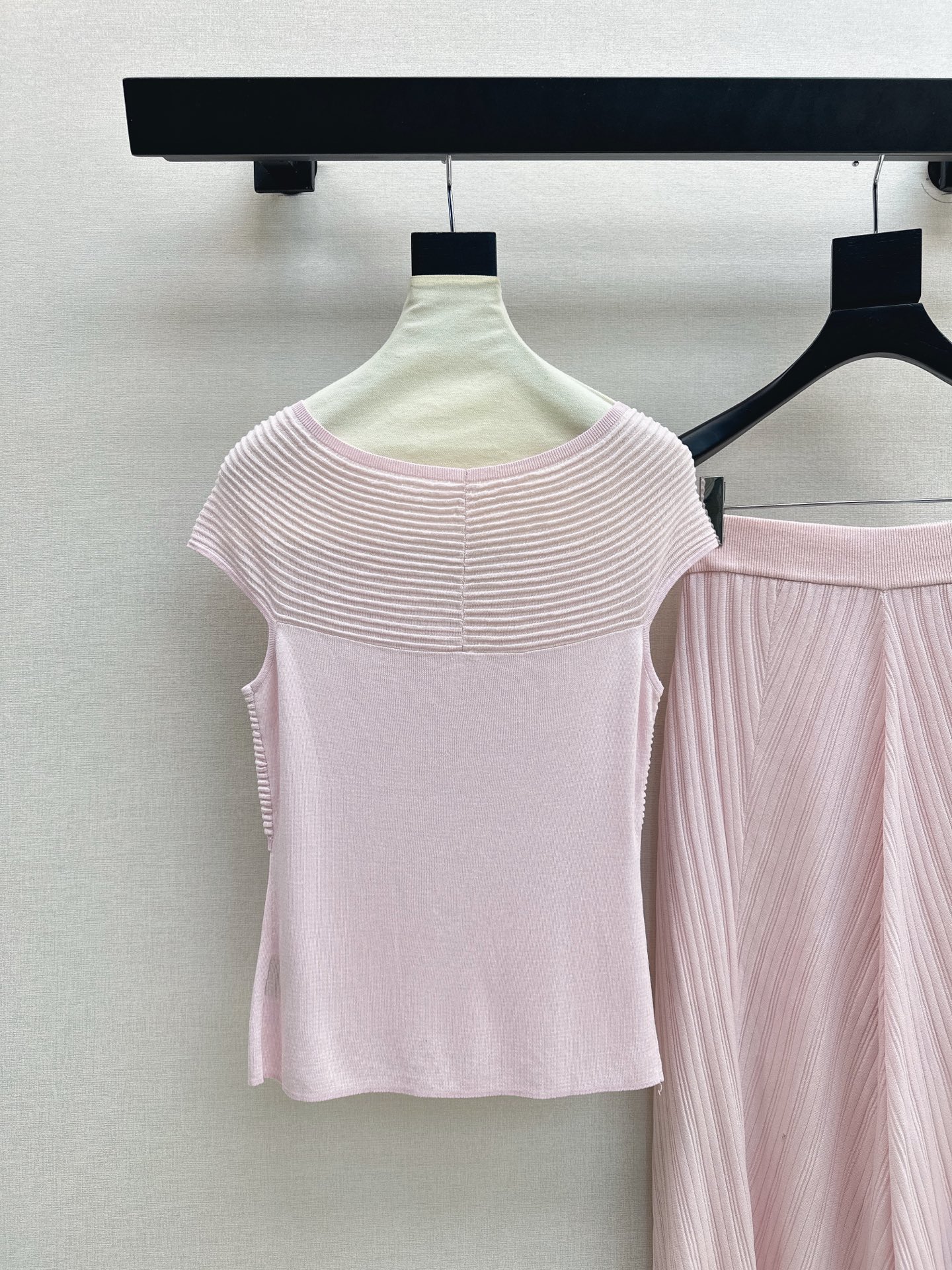 Chol 26ss knit suit