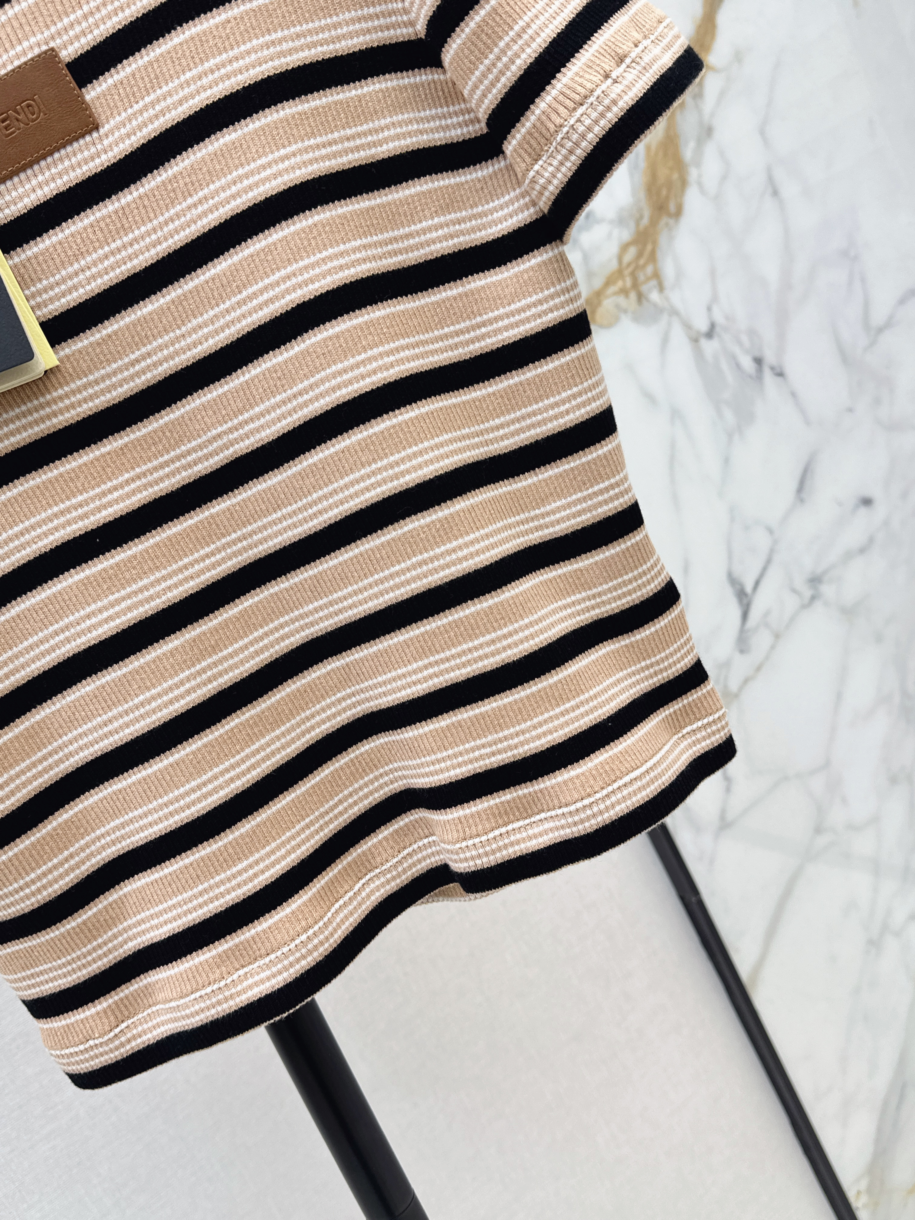Fend 26ss stripe t-shirt