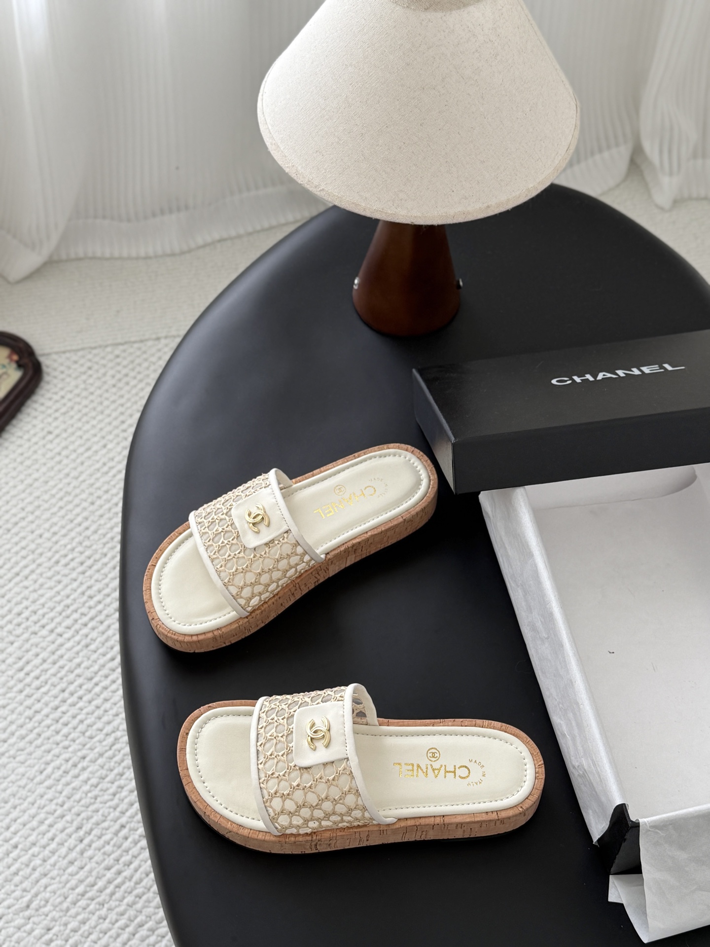 Chan 26C mesh slippers