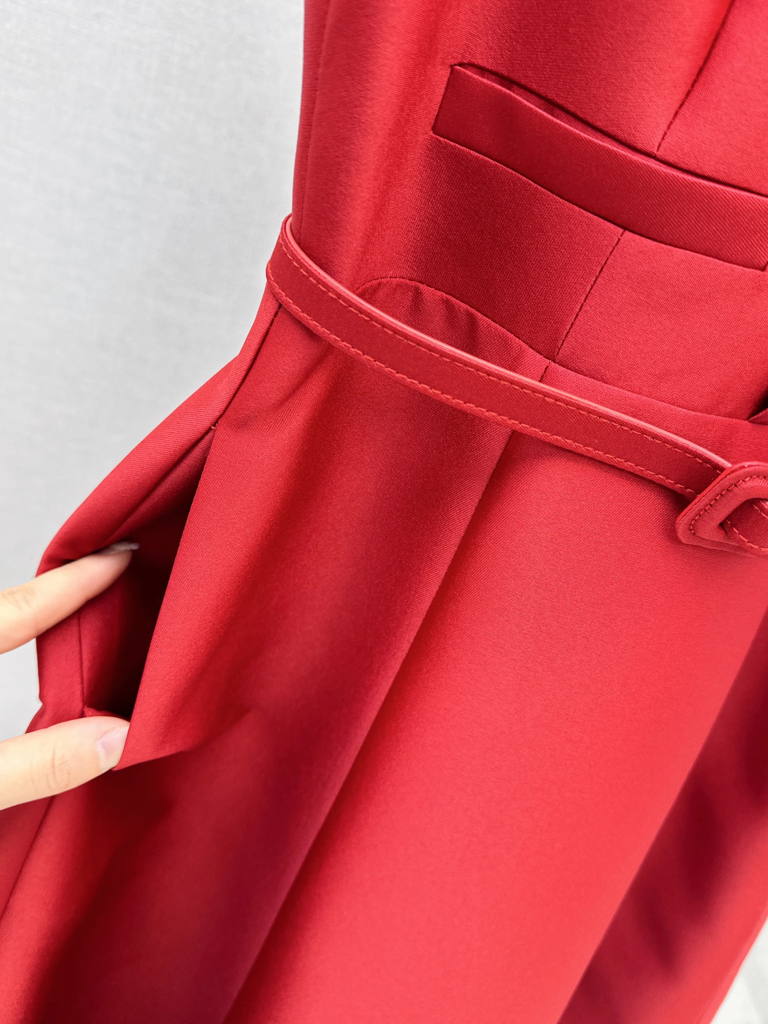 CD 26ss sleeveless back-bow cocktail dress