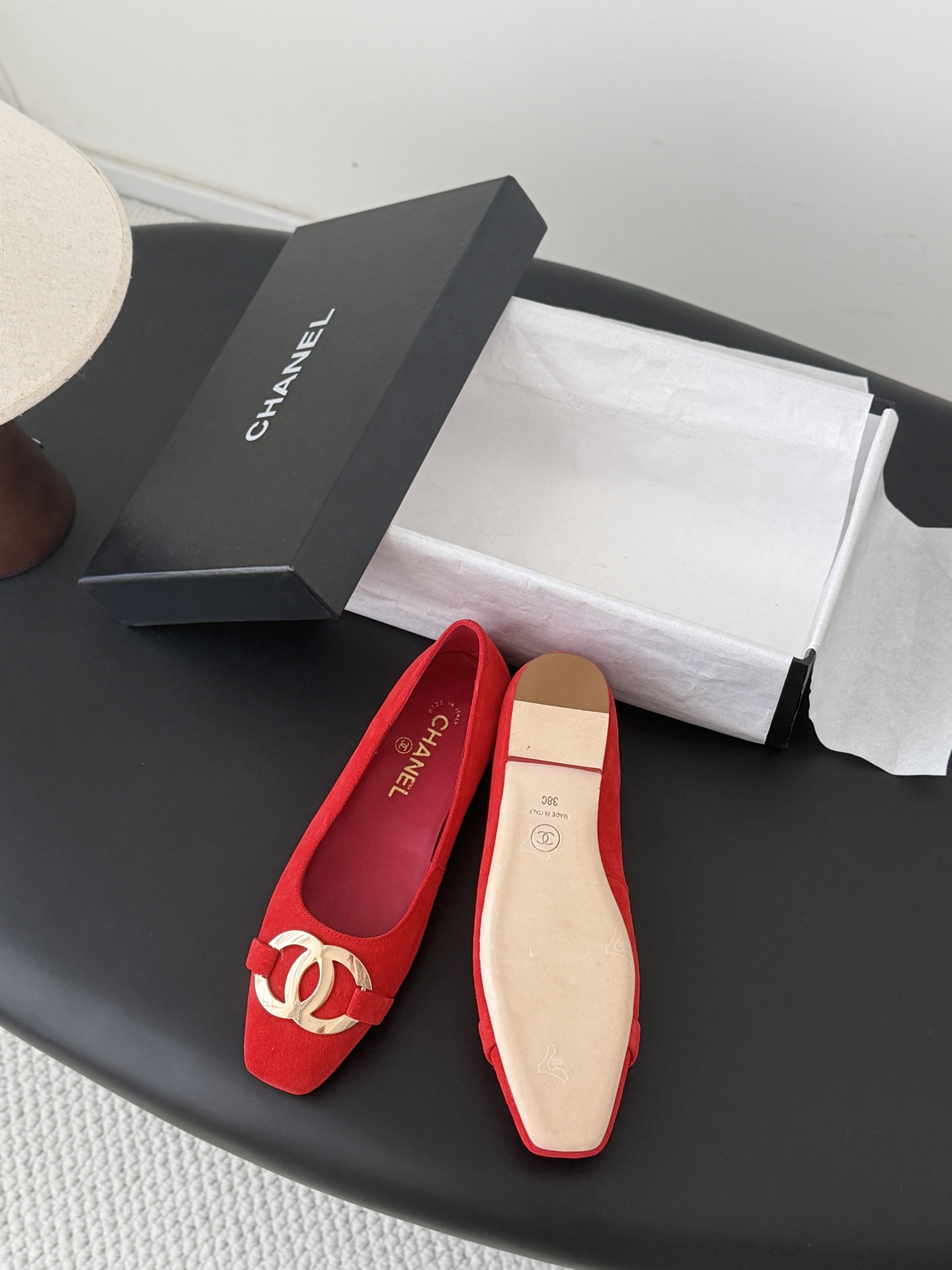 Chan 26P ballet flats
