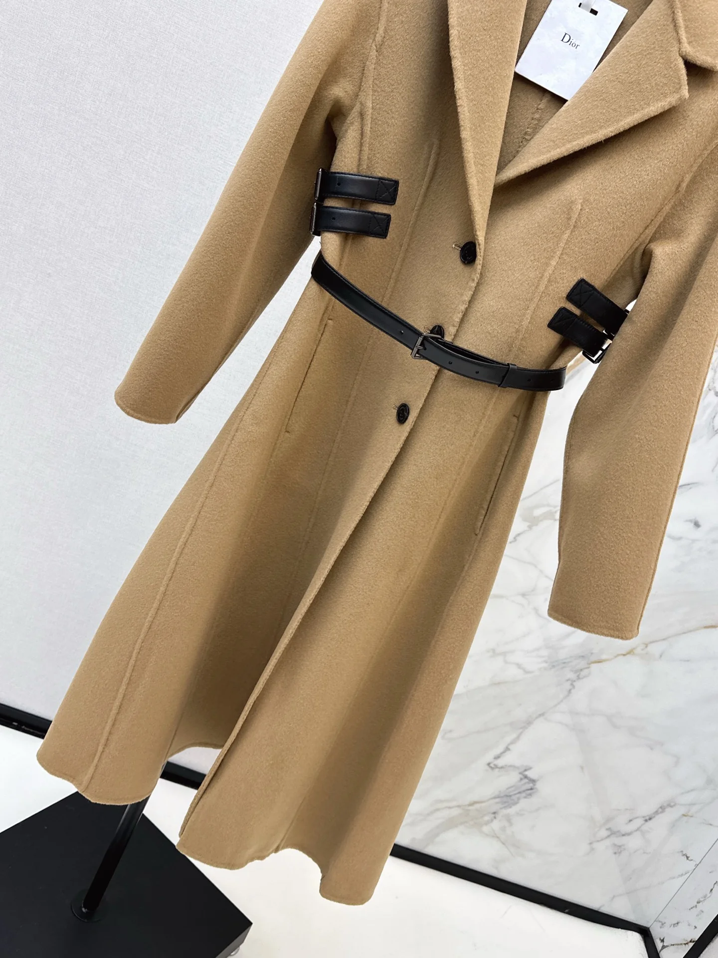 CD 25fw woolen overcoatS