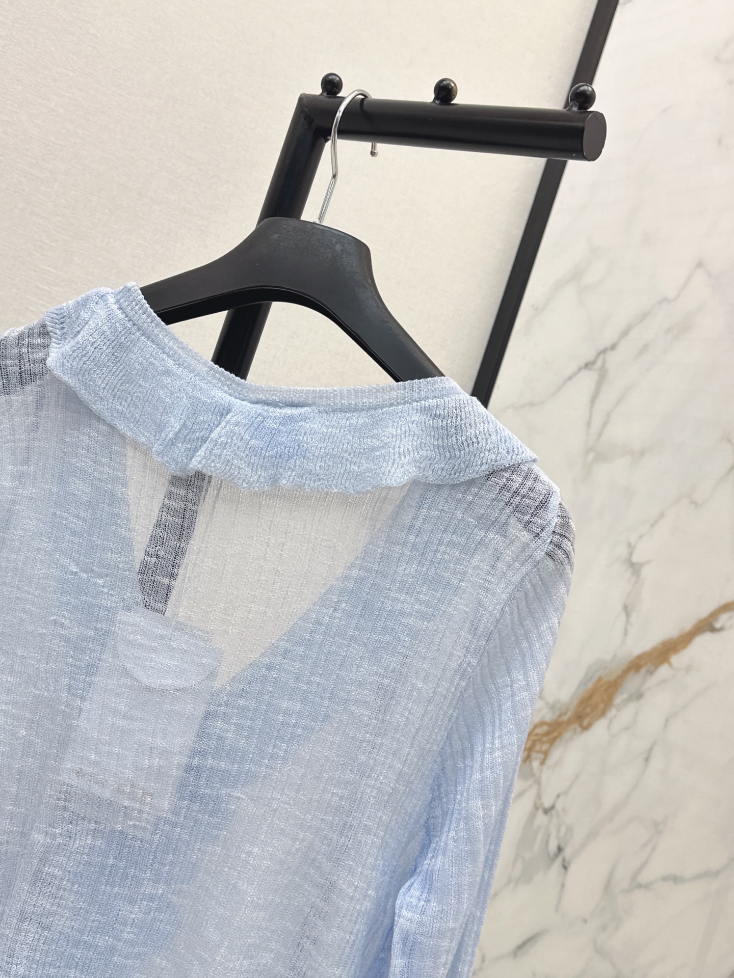 CD 26ss ruffle v-neck cardigan