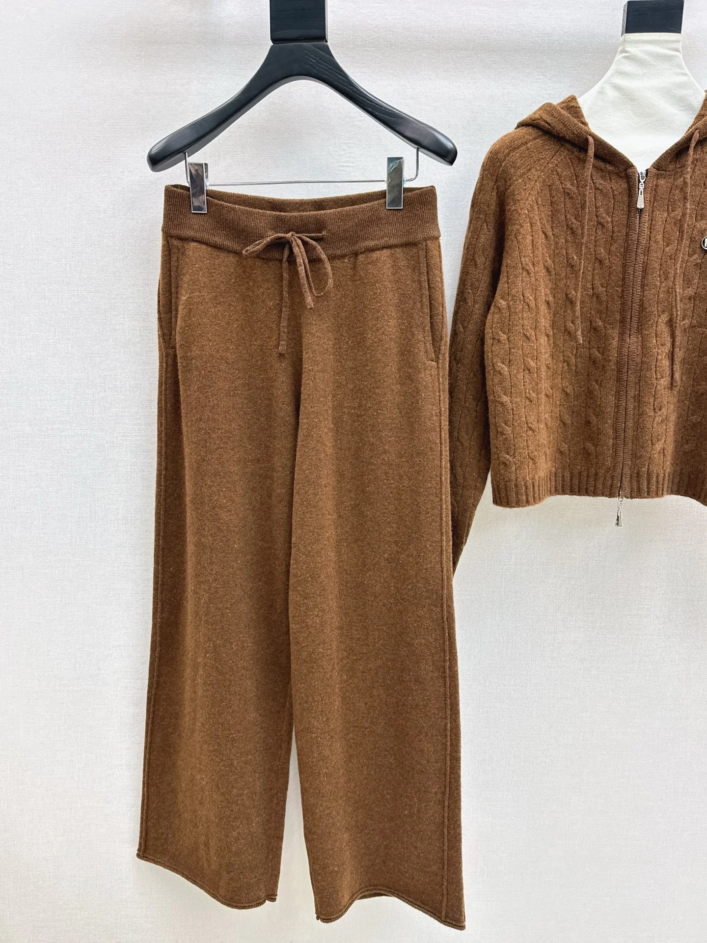 Herm 26ss wool outfit sets