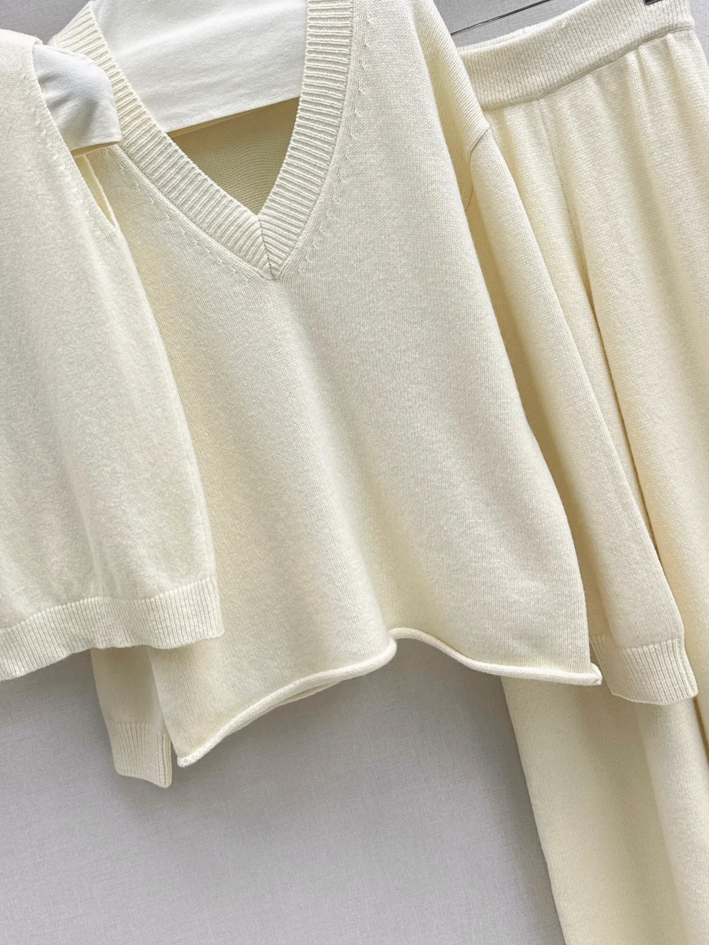 Brun 25fw knit suit sleeveless vest+sweater+pants set