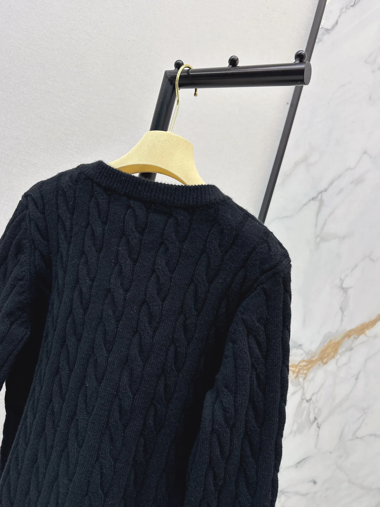 Miu 25fw cable knit cardigan