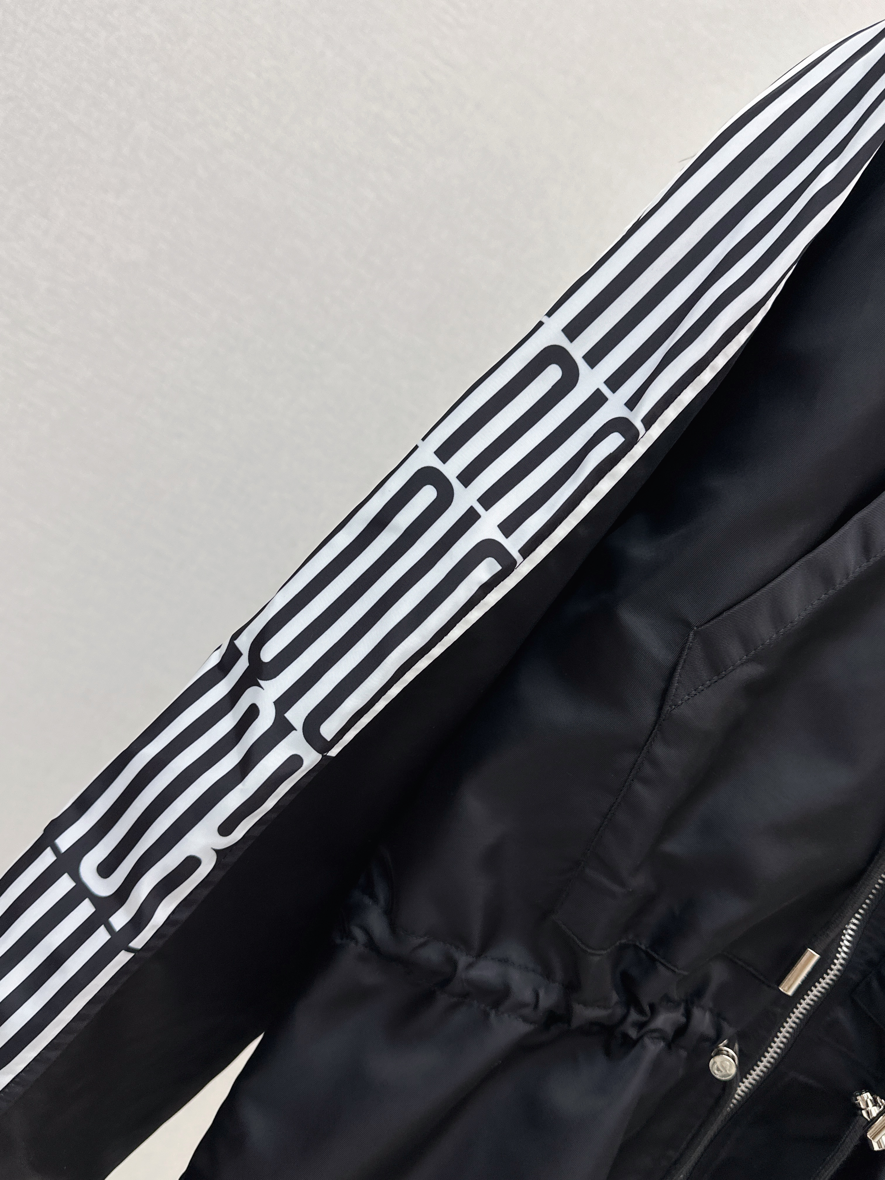 CD 26ss hooded jacket