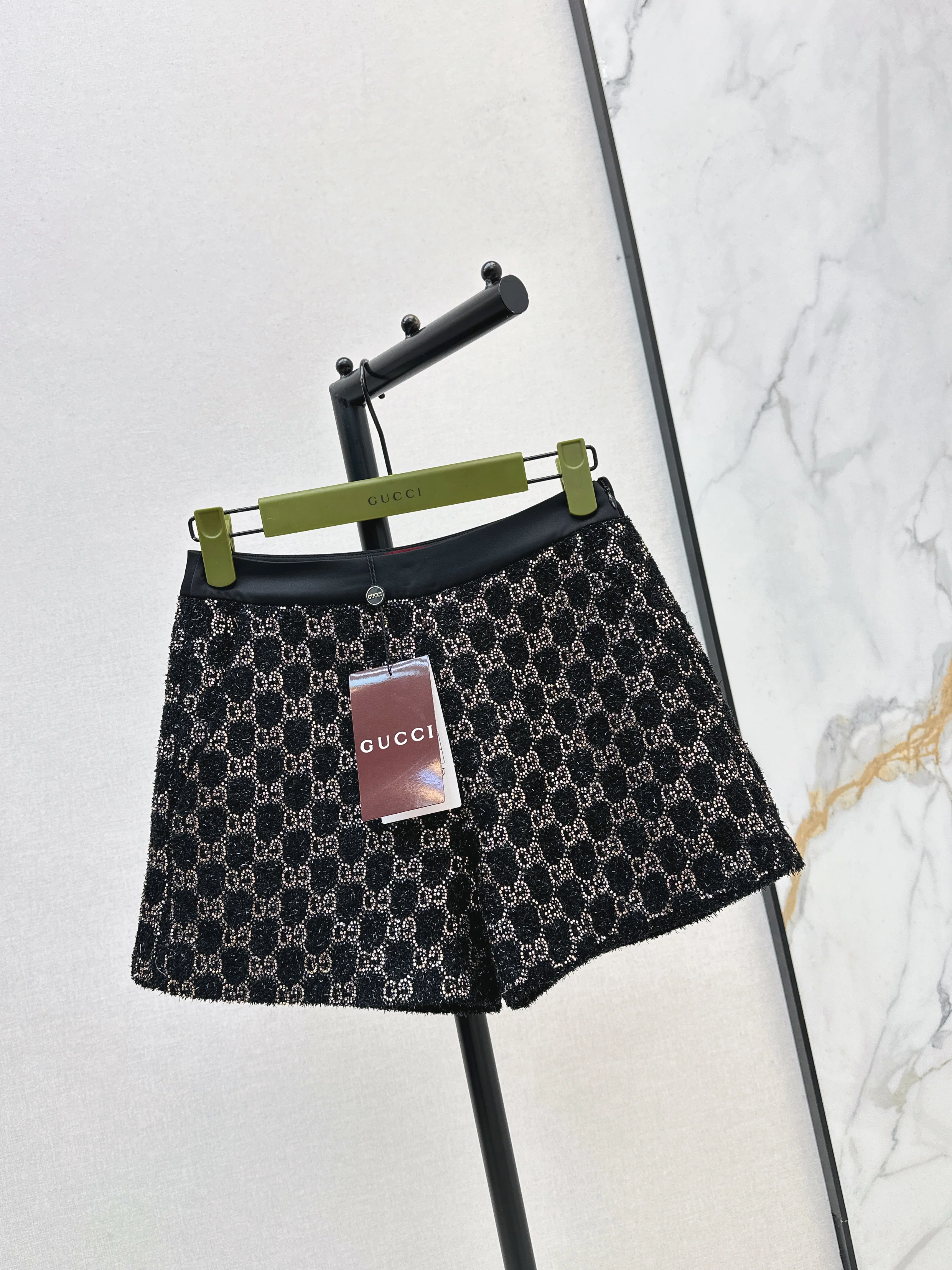 Gucc 26ss woven short