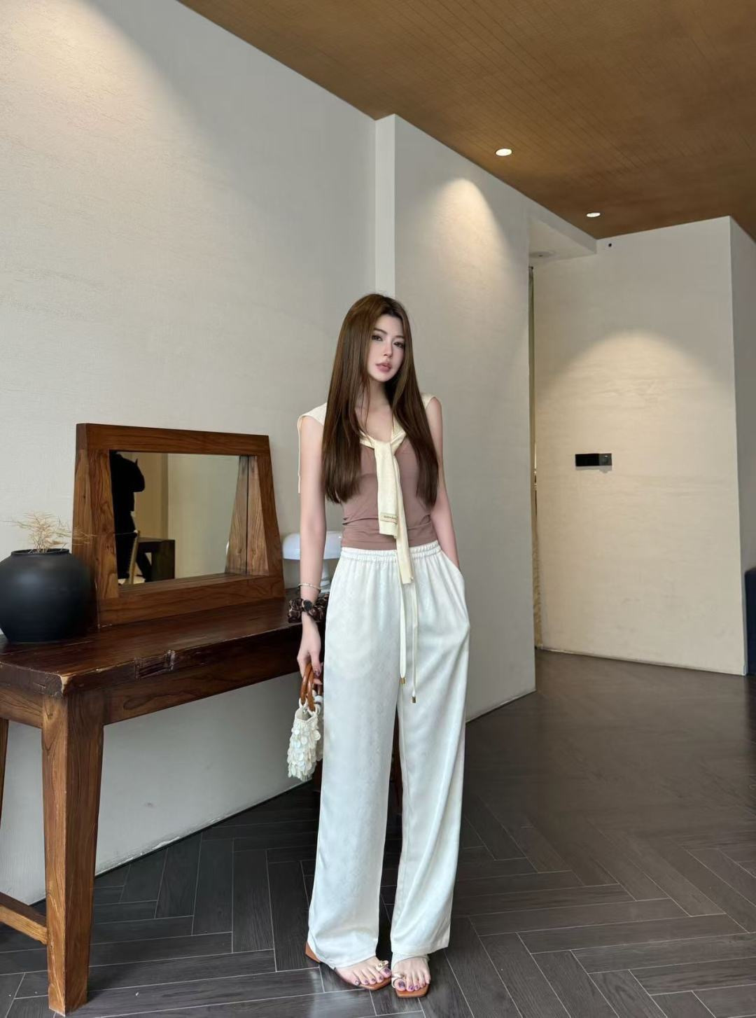 Loui 26ss straight pants