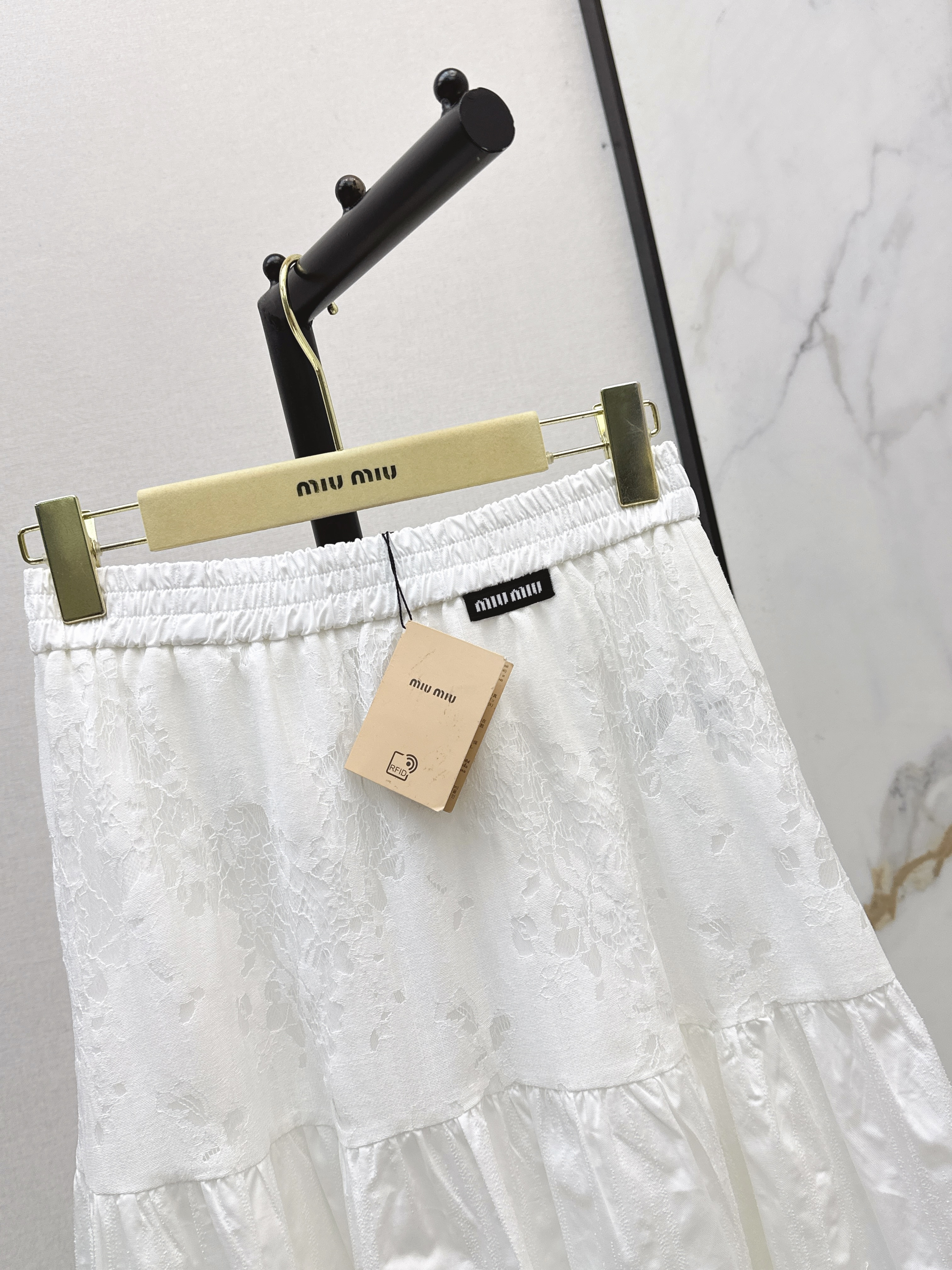 Miu 26ss lace jacquard skirt