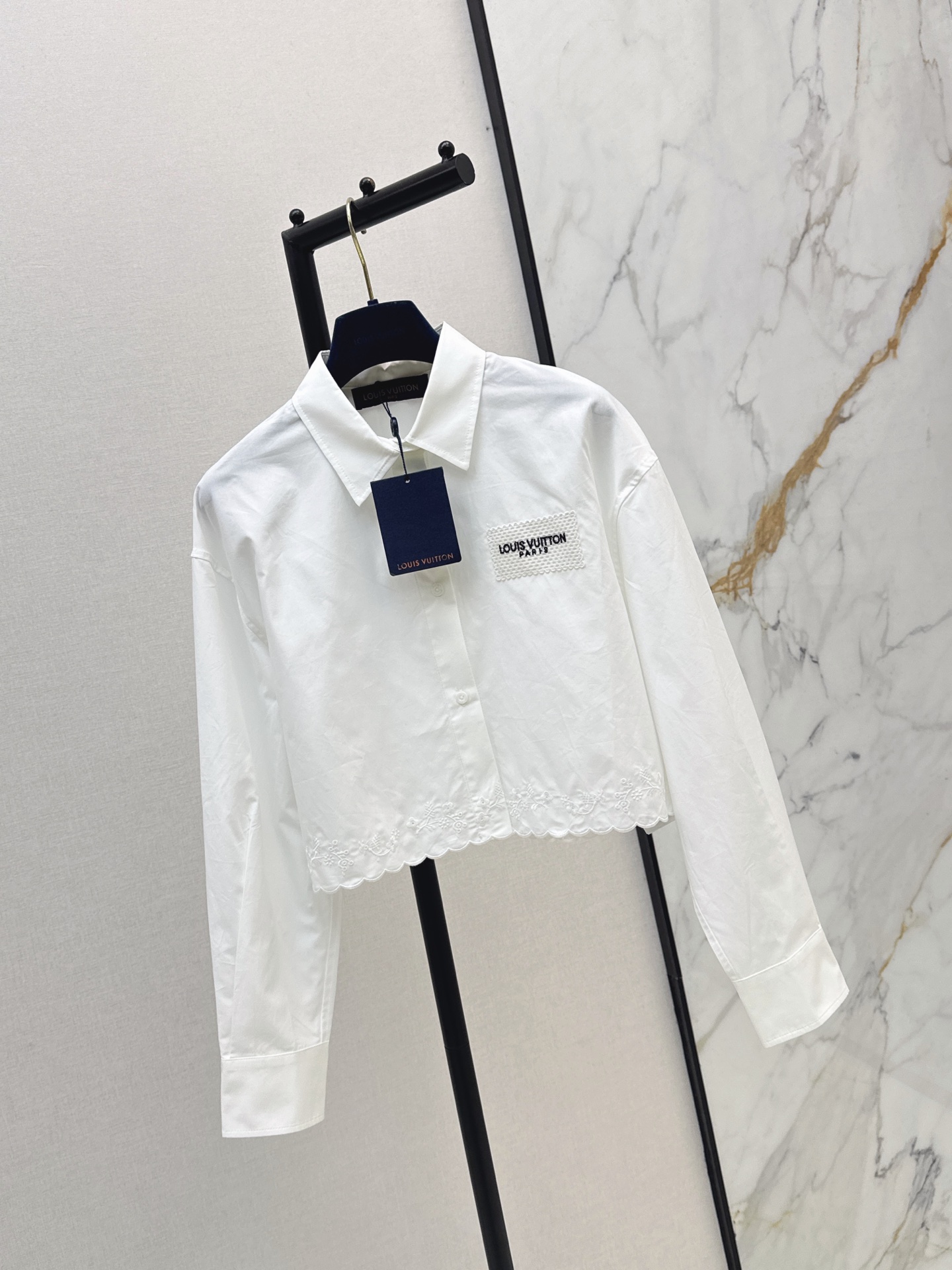 Loui 26ss embroidery cropped shirt