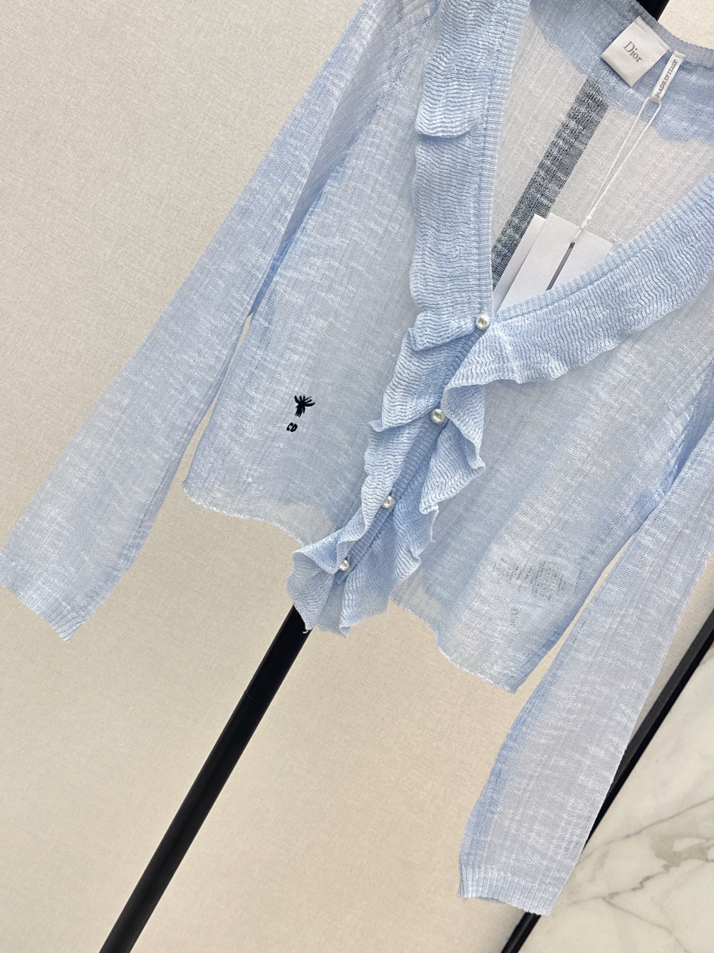CD 26ss ruffle v-neck cardigan