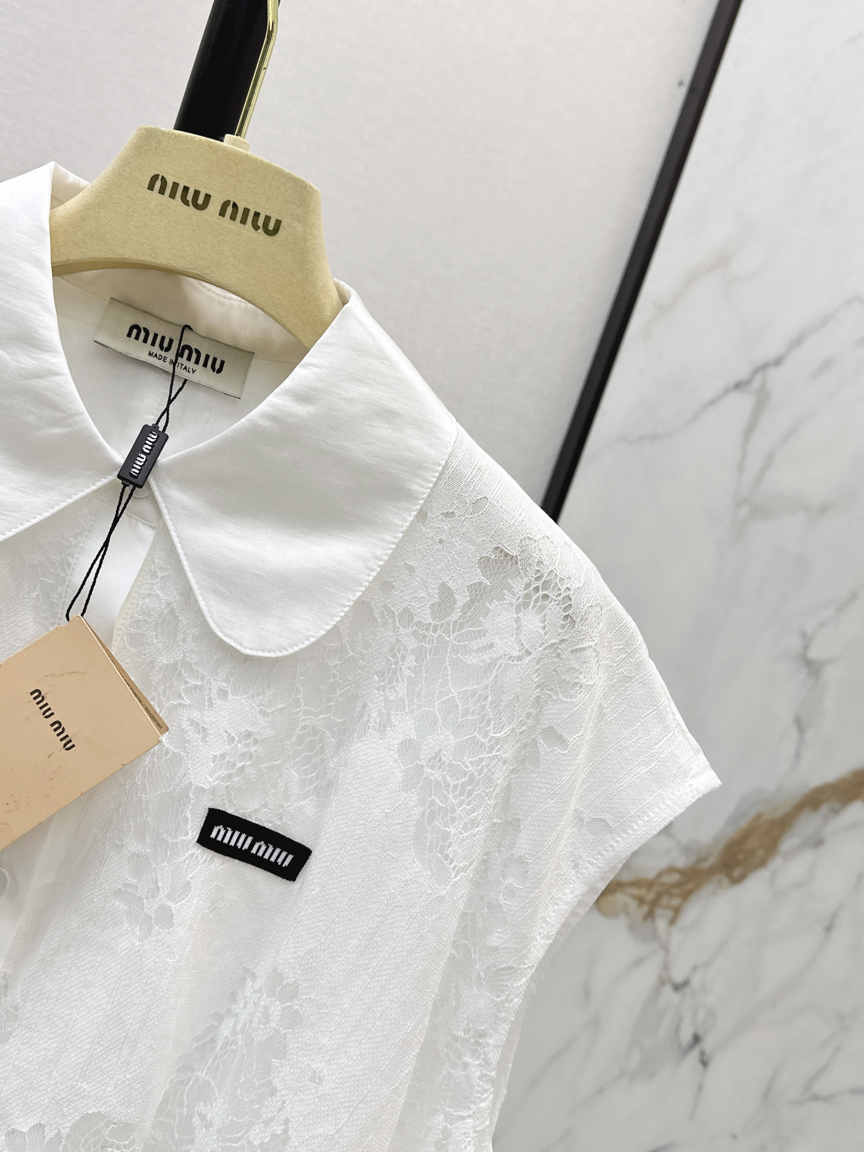 Miu 26ss lace trim top