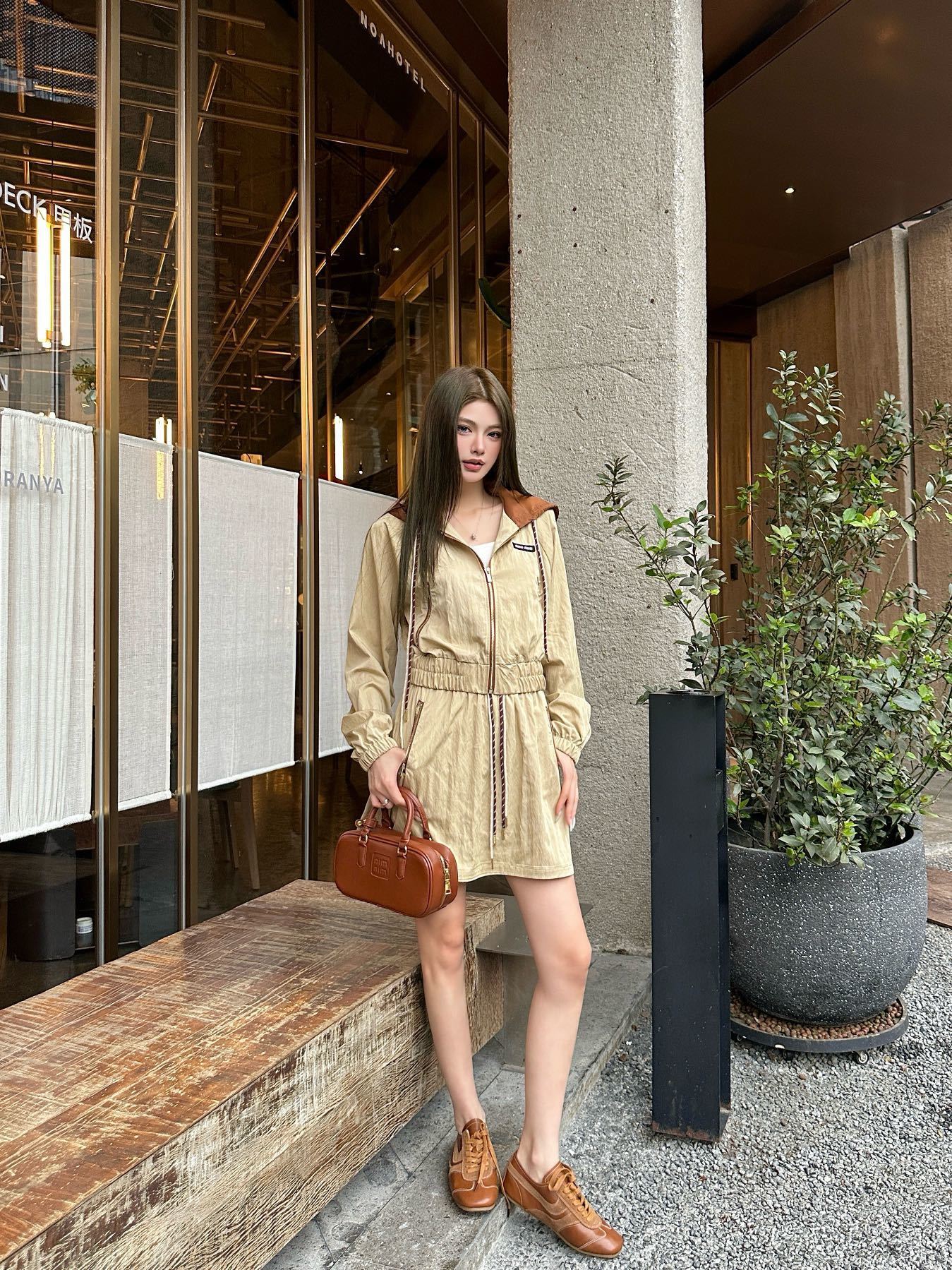 Miu 26ss causal suit