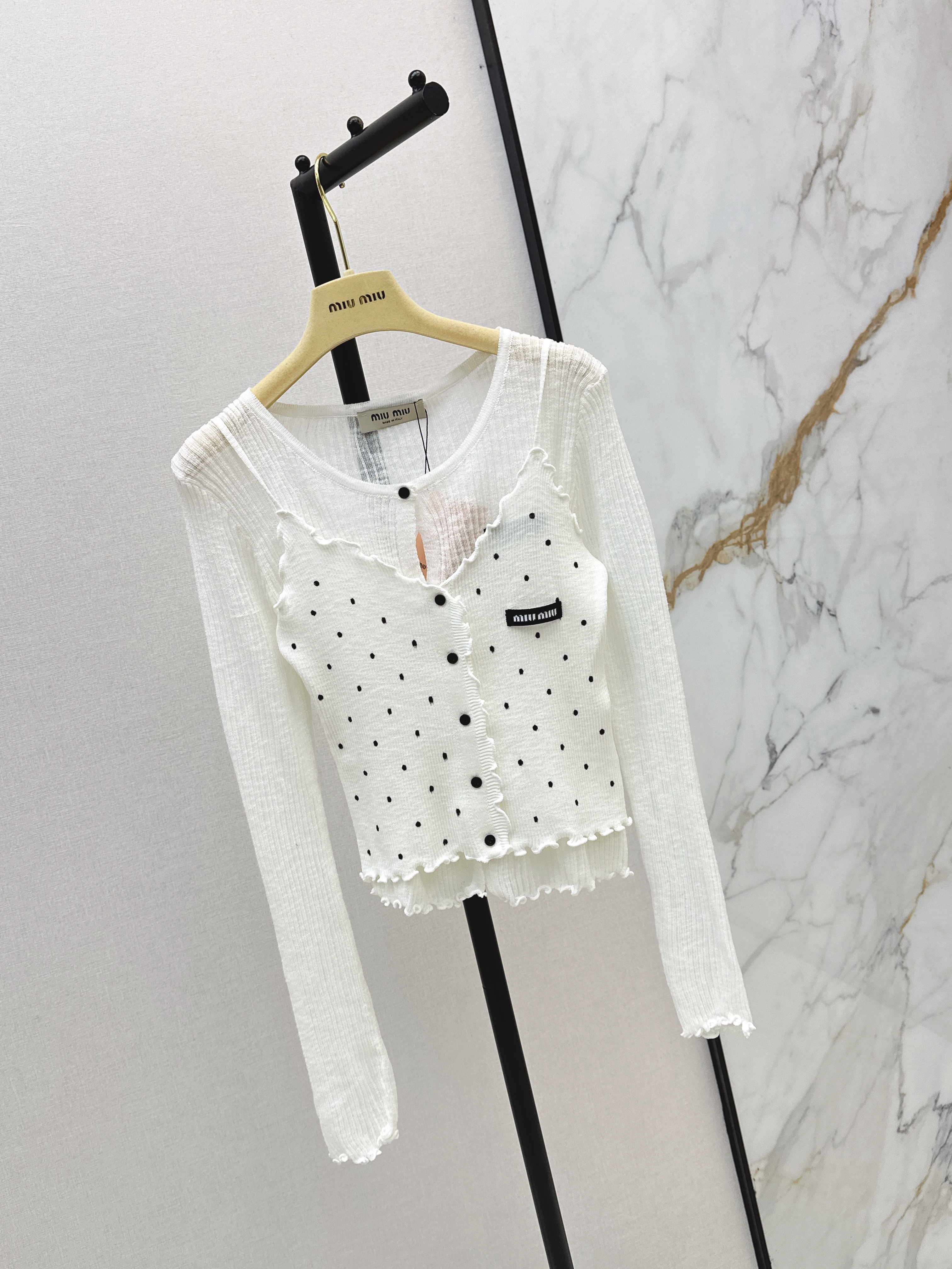 Miu 26SS Polka Dot Camisole and Cardigan Set