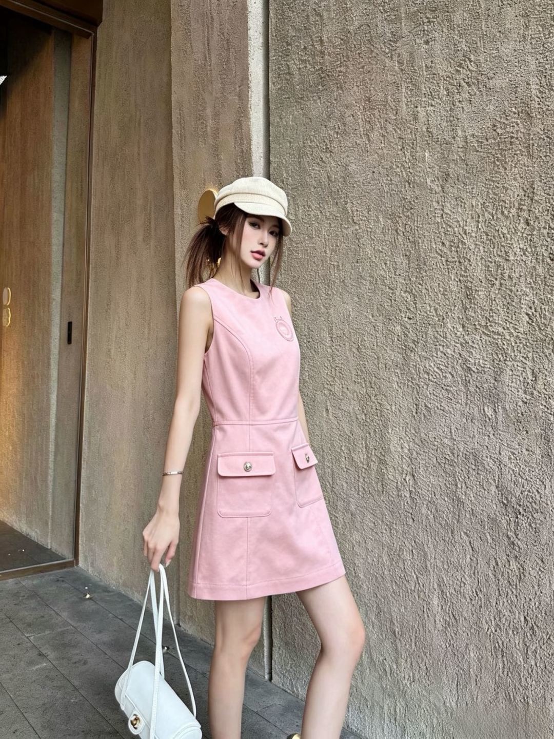 CD 26ss embroidery sleeveless dress