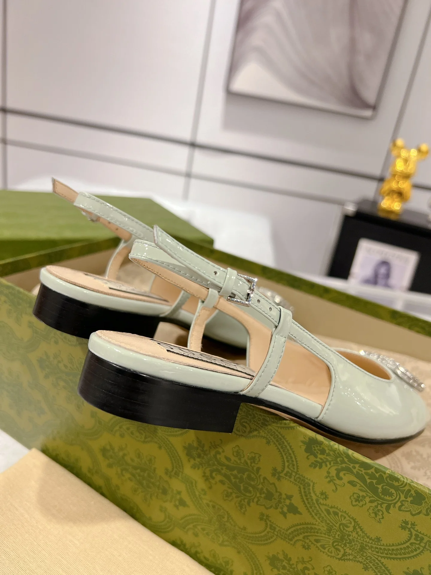 Gucc 25fw slingback flats with crystal diamond blingbling