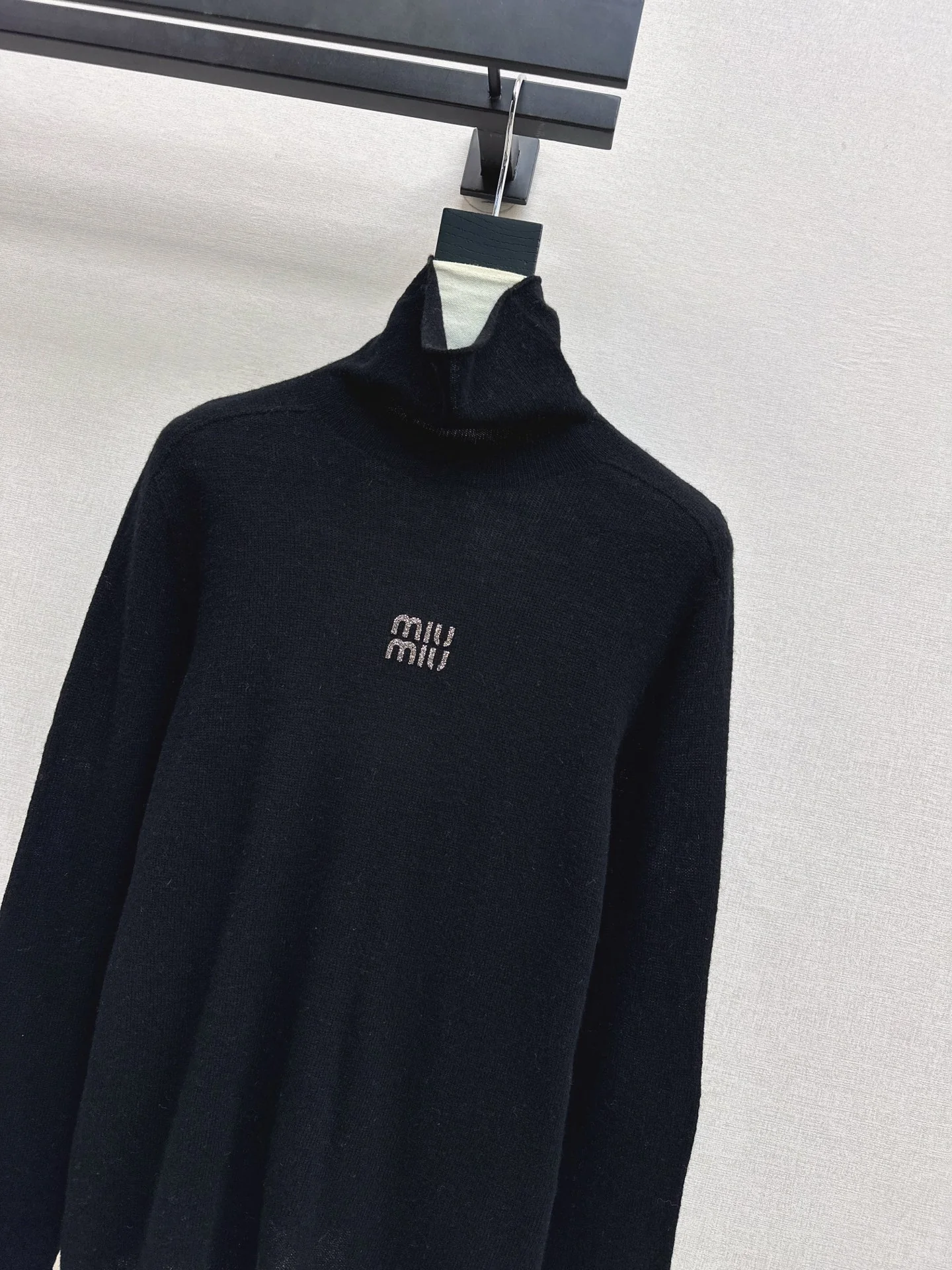 Miu 25fw base layer